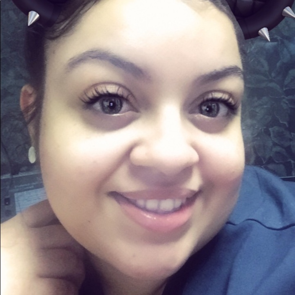 Meet your Posher, Liliana